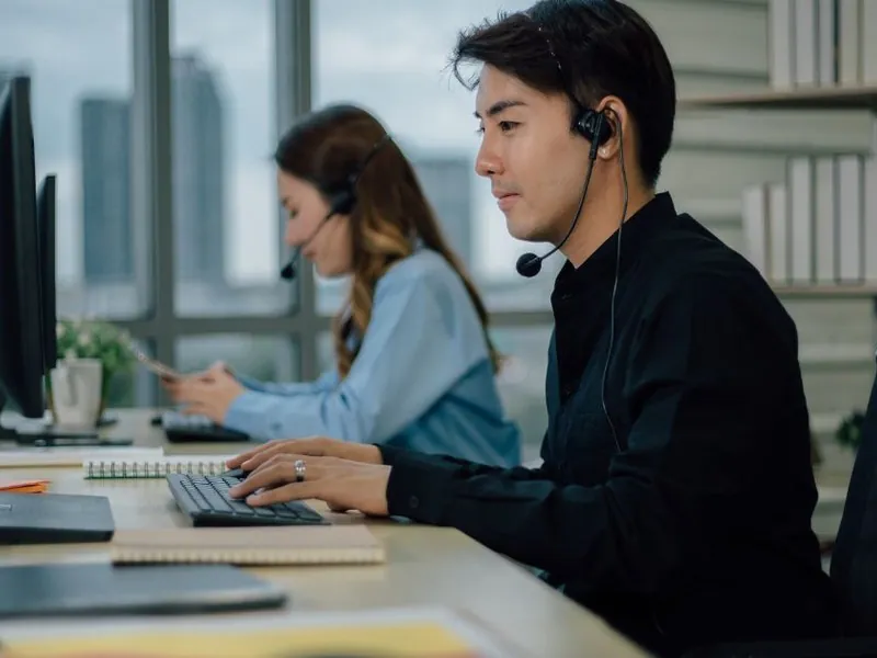 Minh họa liên hệ 888New